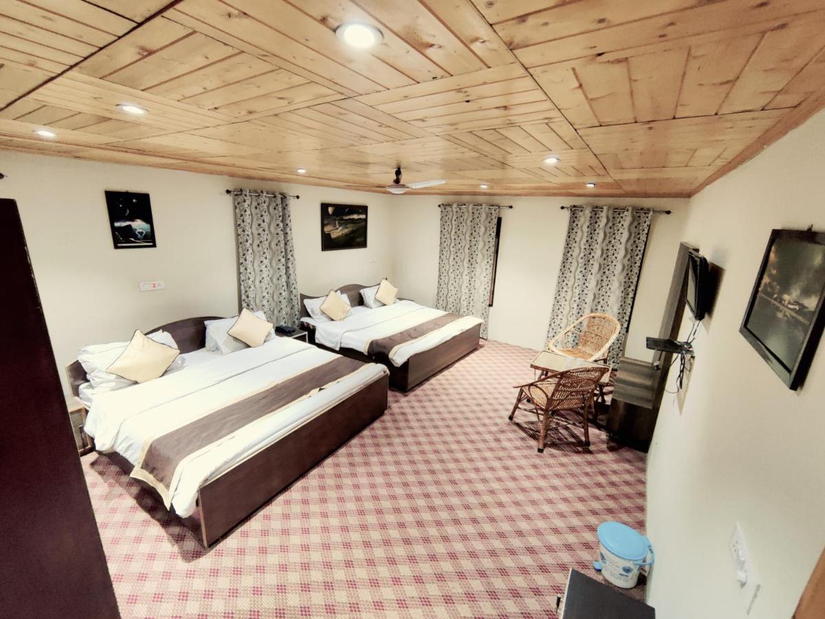 Sheesha Residency Hotel Srīnagar Exterior foto